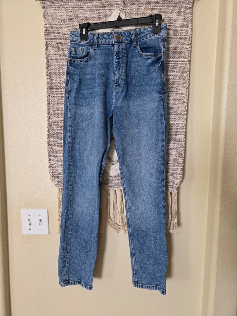 Zara Women’s Straight Leg High Rise Blue Denim Jeans Size US 6 EU 38